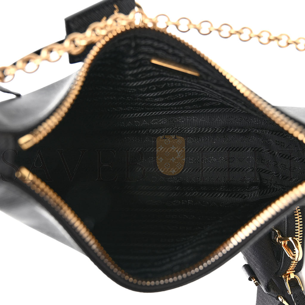 PRADA SAFFIANO LUX RE-EDITION 2005 SHOULDER BAG BLACK (22*17*6cm) PRADA SAFFIANO LUX RE-EDITION 2005 SHOULDER BAG BLACK (22*17*6cm)