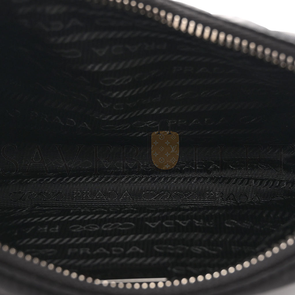 PRADA TESSUTO NYLON SAFFIANO MINI RE-EDITION 2005 BAG BLACK (22*16*6cm) PRADA TESSUTO NYLON SAFFIANO MINI RE-EDITION 2005 BAG BLACK (22*16*6cm)