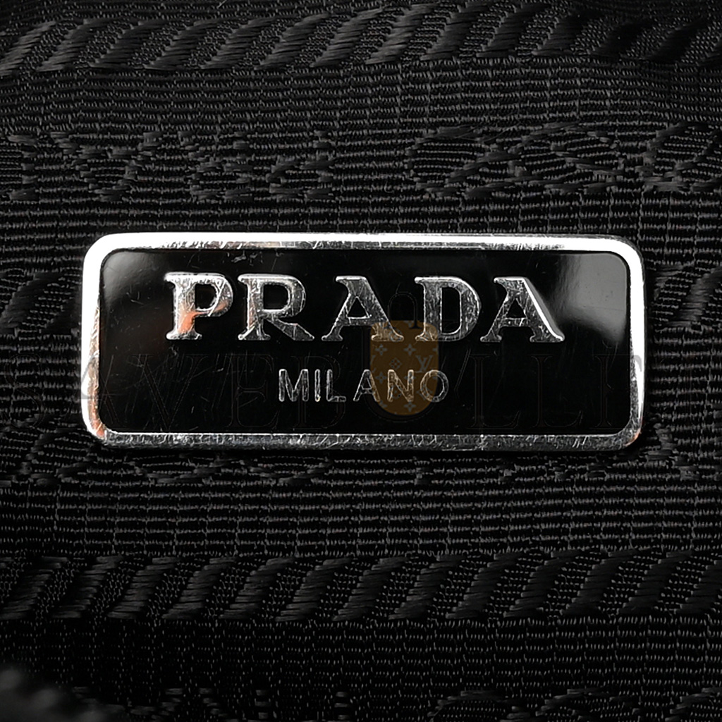 PRADA TESSUTO NYLON MINI RE-EDITION 2000 BAG BLACK (22*16*6cm) PRADA TESSUTO NYLON MINI RE-EDITION 2000 BAG BLACK (22*16*6cm)