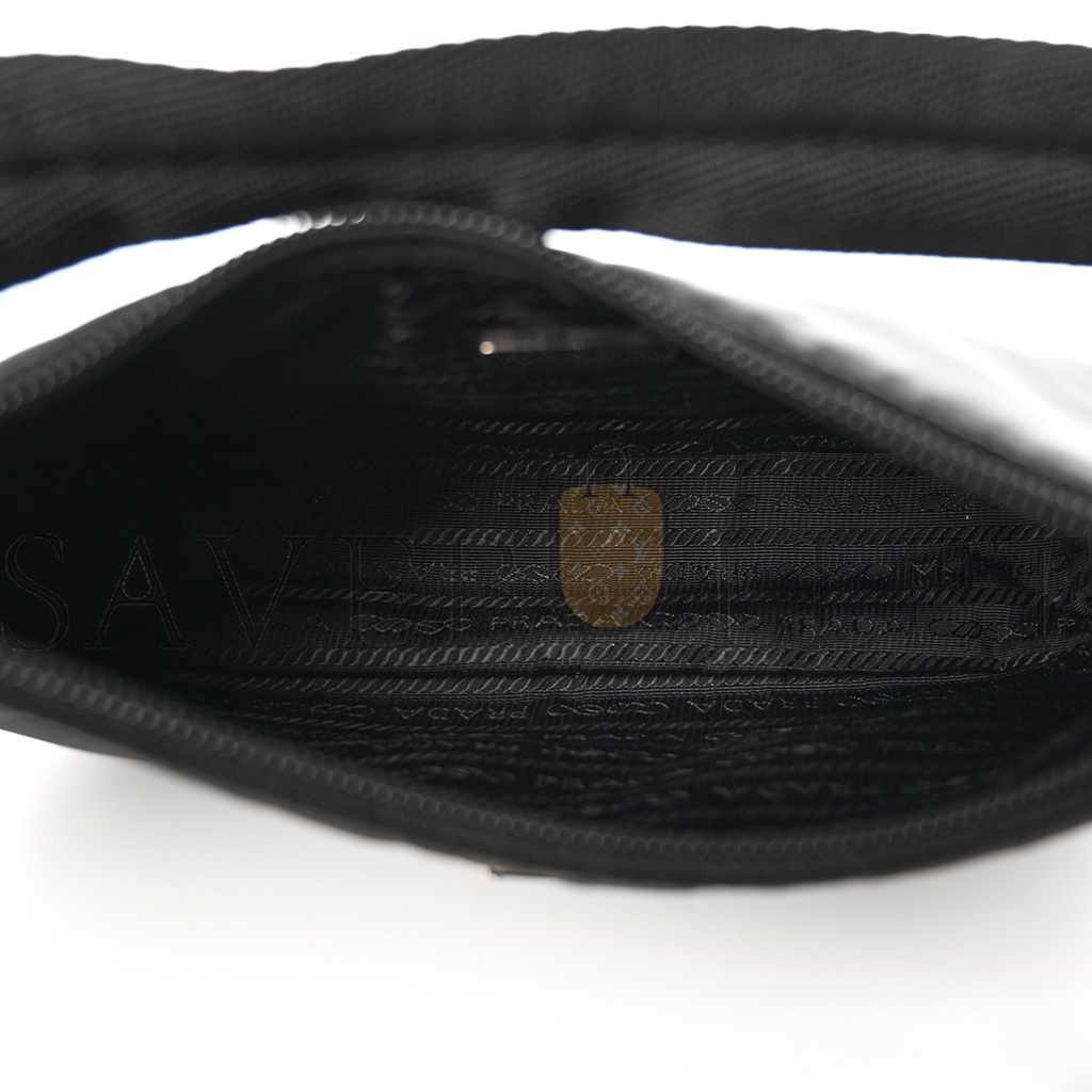 PRADA TESSUTO NYLON MINI RE-EDITION 2000 BAG BLACK (22*16*6cm) PRADA TESSUTO NYLON MINI RE-EDITION 2000 BAG BLACK (22*16*6cm)